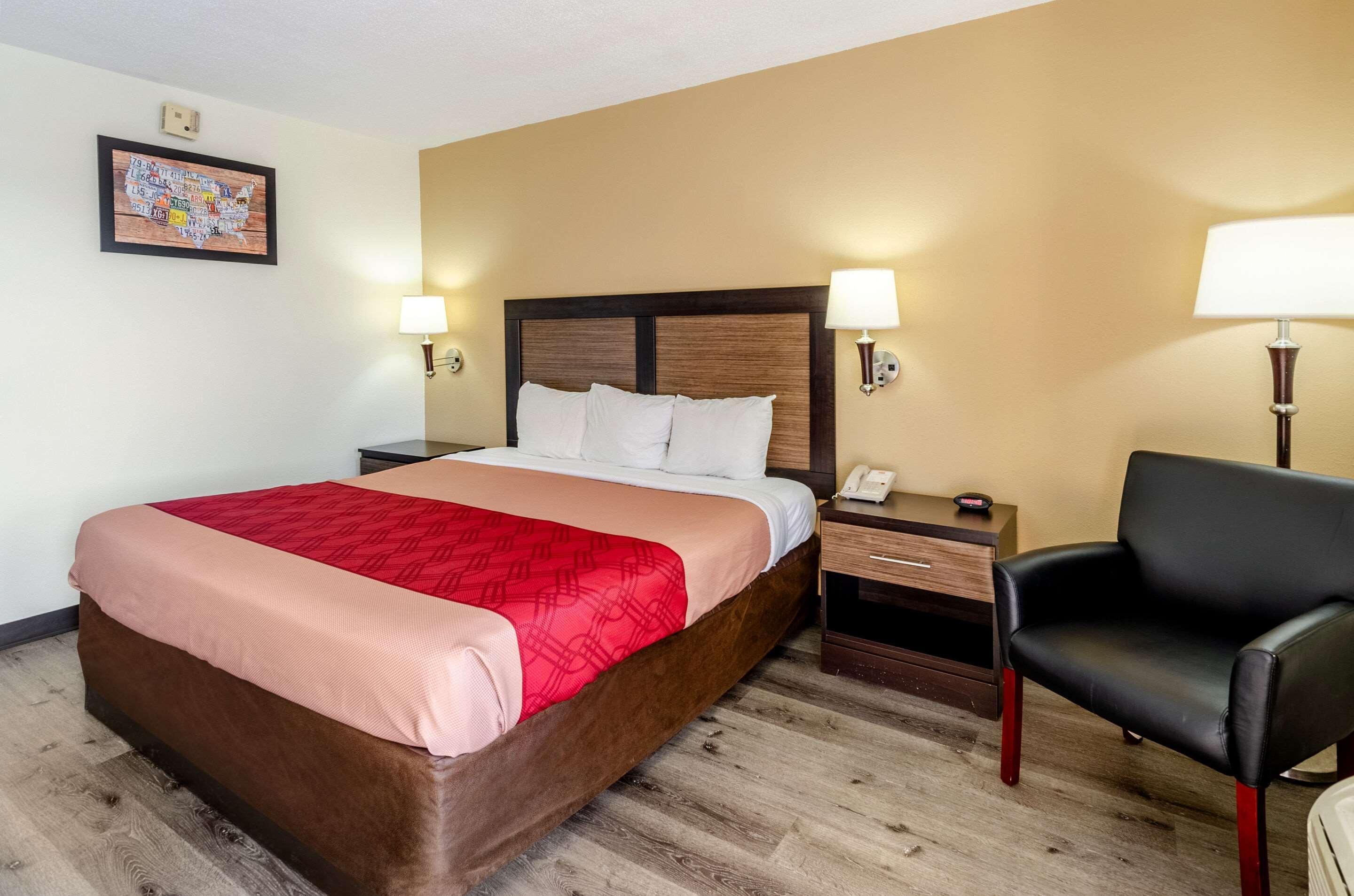 Econo Lodge Glade Springs I-81 Exterior foto